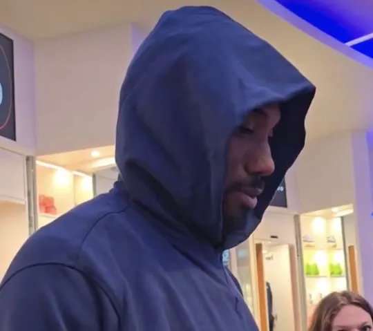 世界杯客户端升级说明-伦纳德谈对阵开拓者：就做每场都做的事，并确保我们不犯错